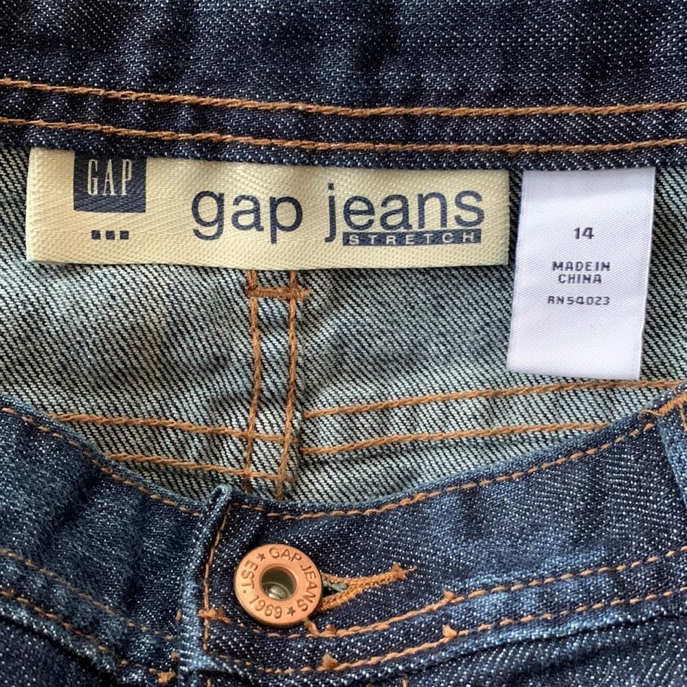 Vintage GAP Embroidered Fleur de Lis Denim Mini Skirt Sz 14 - Picture 5 of 6